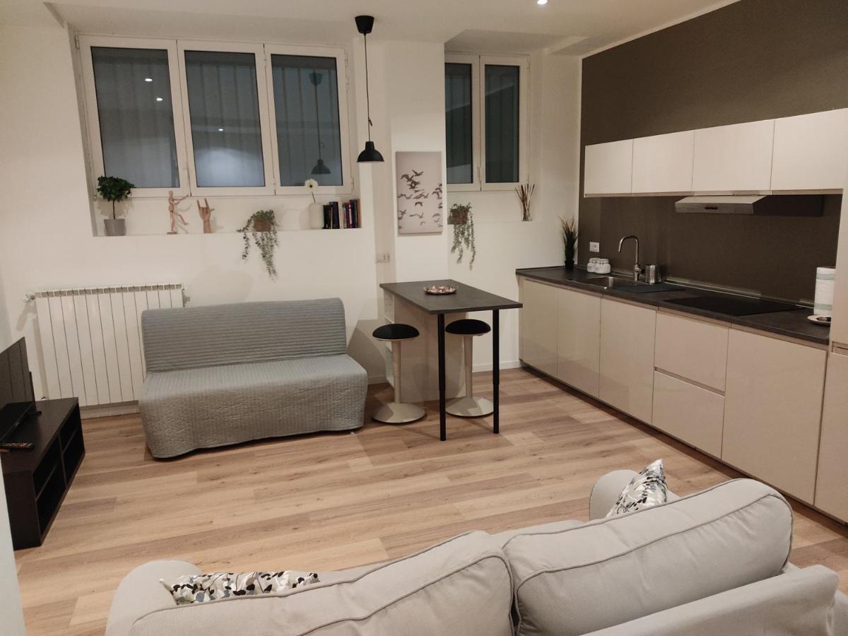 Fiera City Life 2 Top Apartment Milan Bagian luar foto